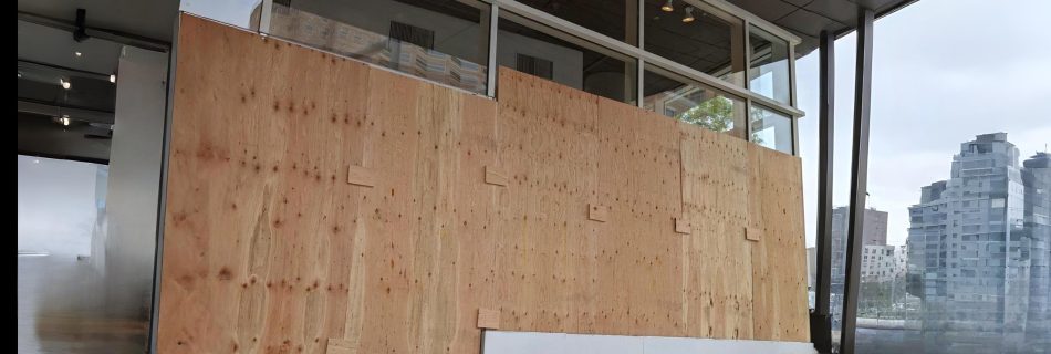 Protections de vitrines de commerce